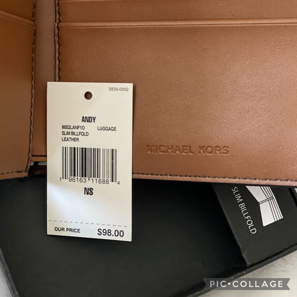 Sold out‼️Brand New Michael Kors Men’s Bifold Wallet - Picture 3 of 3